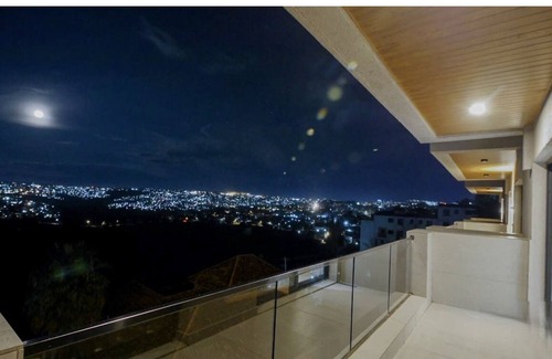 Remera Apartment | Amaltas The View