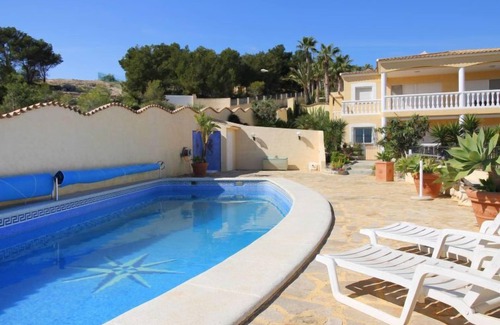 La Colina Apartment | Amanecer by Interhome