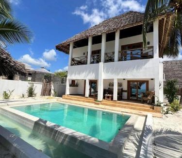 Bwejuu Villa | Amani Beach Villa- Bwejuu