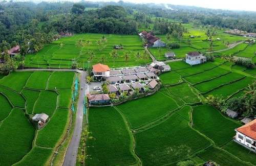 Kenderan Hotel | Amatara Abirama Villas