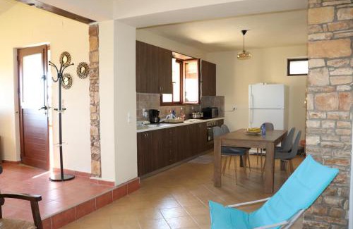 Triopetra House | Amathianis