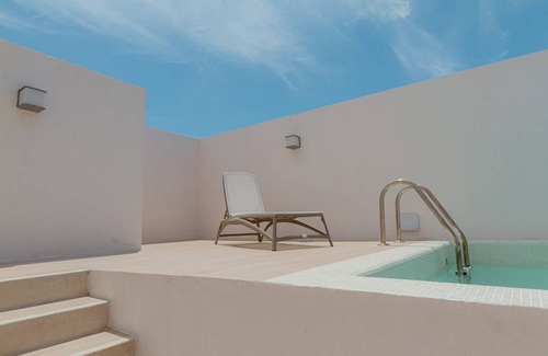 Zazil-ha Apartment | Amazing 2BR penthouse with private rooftop pool in #1 location 150m away from the beach