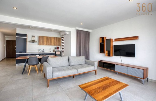 Swieqi Apartment | Amazing 1BR penthouse with pool access & terrace