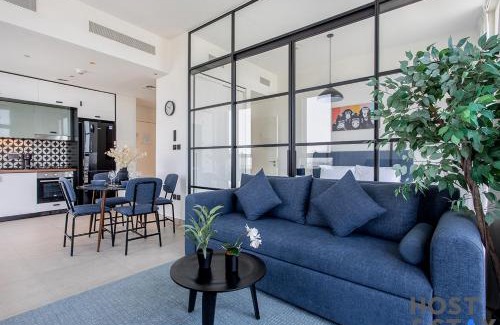 Dubai Apartment | Amazing 2BR in Collective 2