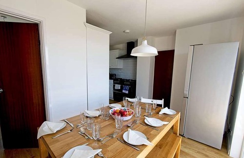 Mortehoe Cottage | Amazing 3 bed cottage on Esplanade close to village and opposite main beach with fab views and garde