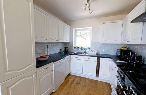 Mortehoe Cottage | Amazing 3 bed cottage on Esplanade close to village and opposite main beach with fab views and garde
