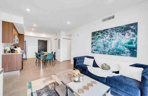 Brickell Apartment | Amazing 3 Bed Unit in DWNTWN Miami W/Free Parking