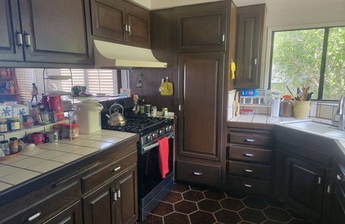 Malaga Cove House | Amazing 4 Bd home, Extraordinary Views, Hiking & near urban life. 3 Mo 8/31-12/1