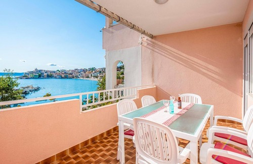 Igrane Apartment | Amazing apartment in Igrane with WiFi