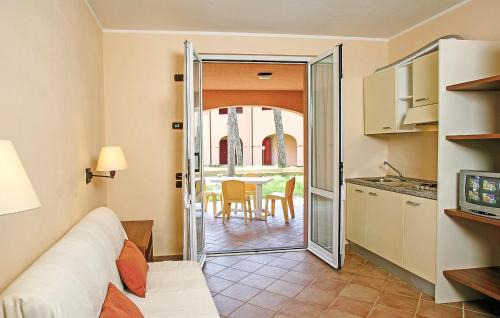 Scarlino Apartment | Amazing Apartment In Puntone Gr