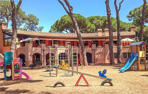 Scarlino Apartment | Amazing Apartment In Puntone Gr