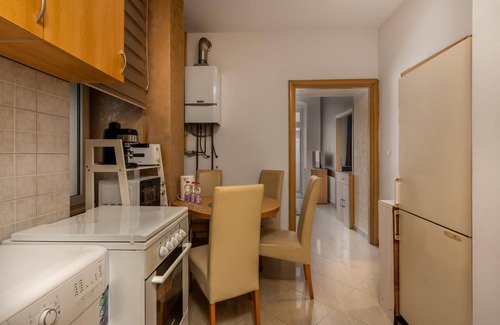 Rijeka Apartment | Amazing apartment in Rijeka with WiFi