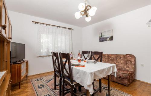 Sveti Juraj Apartment | Amazing Apartment In Sveti Juraj