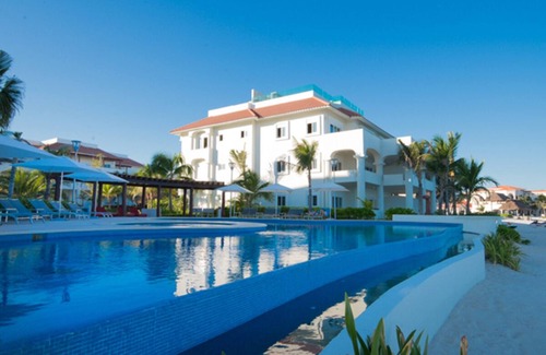 Villa Juarez Condo | Amazing beachfront penthouse!