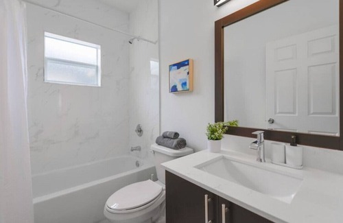 West Little River House | Amazing Brand New 3/2 House With Parking