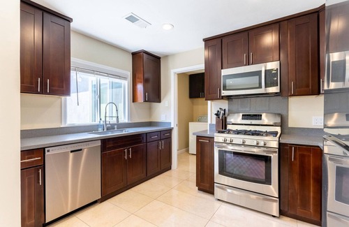 Rancho Rinconada House | Amazing Cupertino 4BR w/Backyard, close to Restaurants, by Blueground