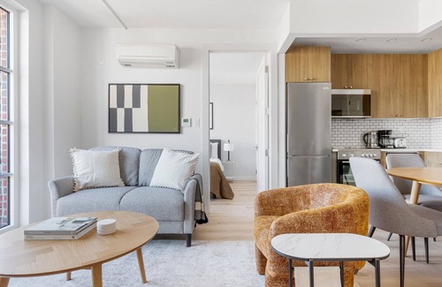 Vinegar Hill Apartment | Amazing Dumbo 2BR w/W/D, Roof & Gym, nr TimeOut Building, by Blueground