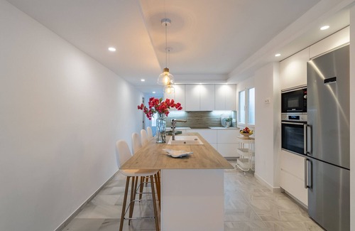 Costa del Sol Occidental Apartment | Amazing Fromview Apartment in Estepona, fully renovated in 2023.