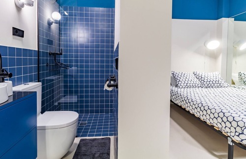 Malasana Apartment | Amazing ground floor up to 10 people in Madrid city center!