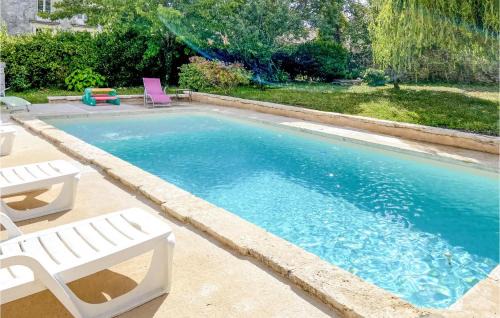 Saint-Christoly-Medoc House | Amazing Home In Saint-Christoly-Médoc