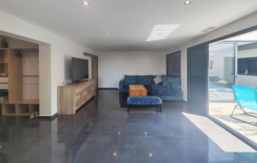 Nissan-lez-Enserune House | Amazing Home In Nissan-Lez-Enserune With Wifi