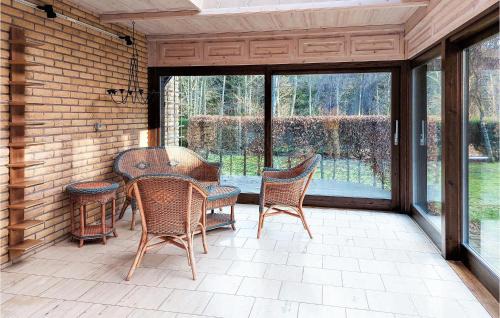 Orkelljunga Municipality House | Amazing Home In Åsljunga With Kitchen