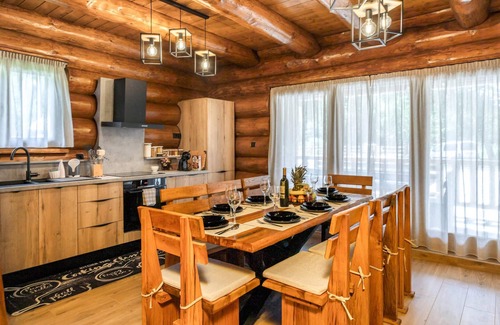 Sarsoni House | Amazing home in Fuzine with sauna