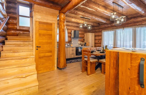Sarsoni House | Amazing home in Fuzine with sauna