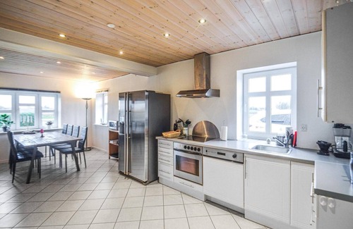 Gedser House | Amazing home in Gedser with WiFi