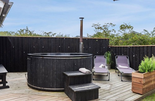 Bork Havn House | Amazing home in Hemmet with sauna