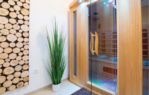 Novigrad House | Amazing Home In Novigrad With Sauna