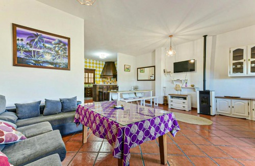 Montecorto House | Amazing Home In Montecorto