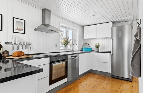 Hasmark Strand House | Amazing home in Otterup with kitchen