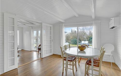 Rodvig Stevns House | Amazing Home In Rødvig Stevns With Wifi