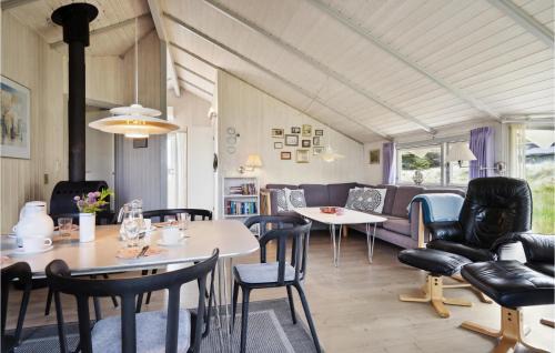 Houvig House | Amazing Home In Ringkøbing With Sauna