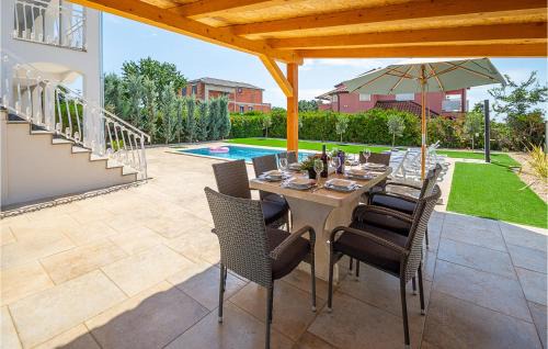 Rosini House | Amazing Home In Rosini With Wifi