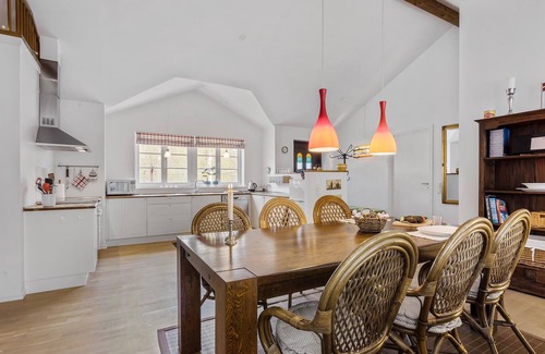 Nordost House | Amazing home in Sæby with WiFi