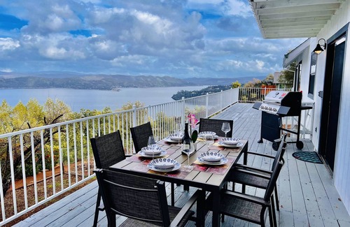 Kelseyville House | Amazing Lake View Home w Pool table Ping-Pong BBQ Deck, Watch Sunset