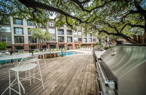 Bouldin Condo | Amazing Location! Huge, Hip and Super Stylish