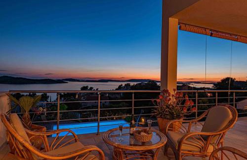 Zaboric Villa | Amazing Mediterranean view Villa Oliva Zaboric