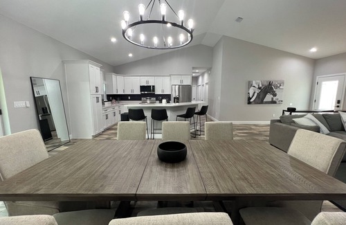 Fellowship House | Amazing New Home 10 Min from WEC