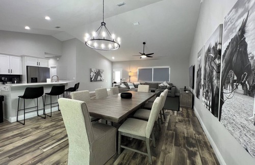 Fellowship House | Amazing New Home 10 Min from WEC
