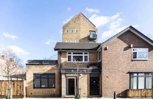 Chaucer Apartment | Amazing New Spacious Apartment in SE1