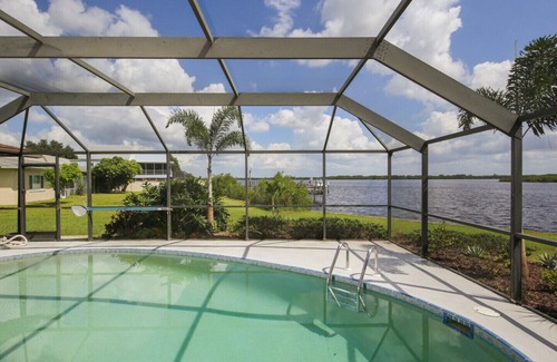 Harbour Heights House | Amazing Peace River Paradise, Endless Water Views
