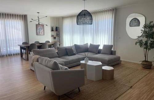 Cedofeita Apartment | Amazing Penthouse with a Terrace
