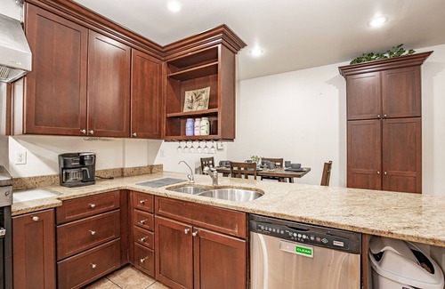 Mosby House | Amazing Private House Rental w/pool! Richmond, VA