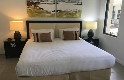Port Douglas Resort | Amazing Rooftop Resort Experience with Hot Tub
