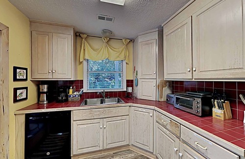 North Litchfield Beach House | Amazing Spaces -Can't Wait - Private Pool/Hot Tub, Pet Friendly