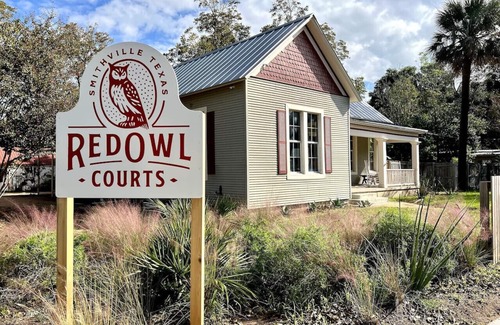 Smithville Apartment | Amazing Studio at Red Owl Courts