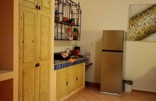 El Tezal Apartment | Amazing Studio w/king bed quiet beautifull swimming pool deck nearby the beach